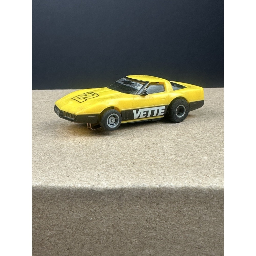 TYCO HO scale slot racing car TYCO Chevy Vette Ho Slot Car Untested